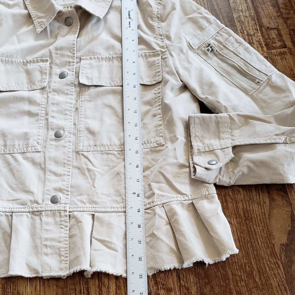Gap Jacket - Picture 4 of 8
